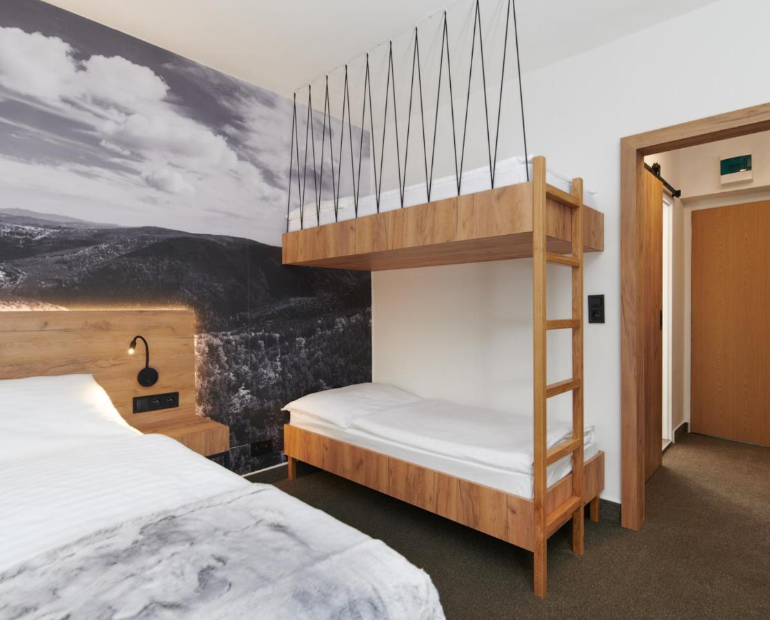 Wellness Hotel Svornost Harrachov Exterior foto