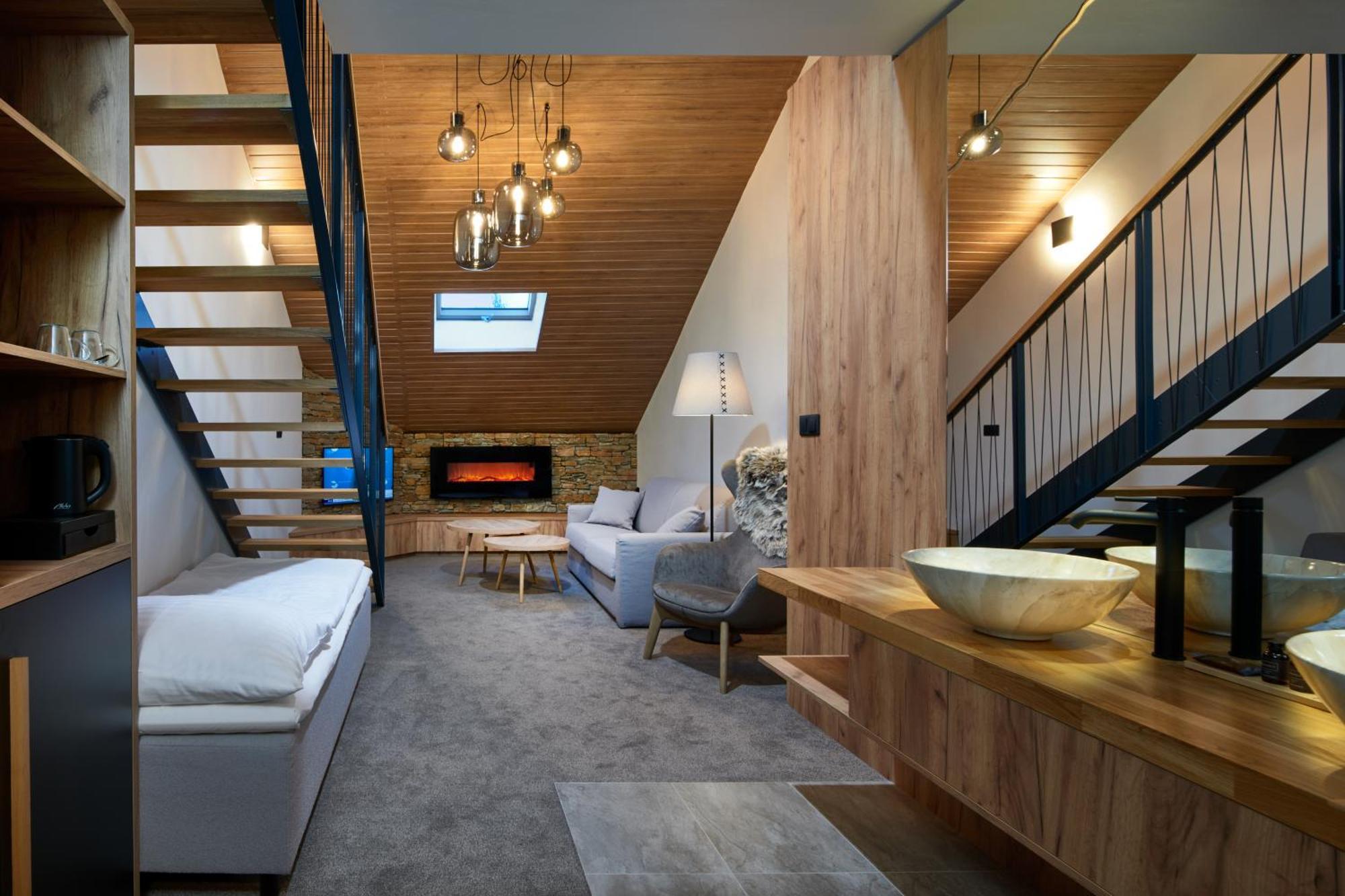 Wellness Hotel Svornost Harrachov Exterior foto