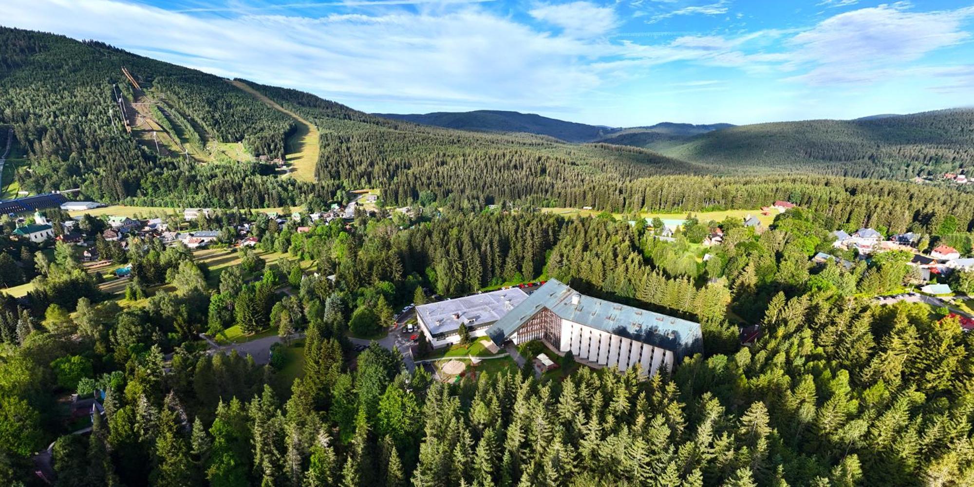 Wellness Hotel Svornost Harrachov Exterior foto